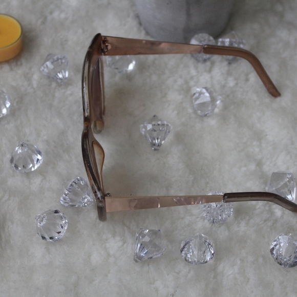 Sunglasses - Picture 2 of 3